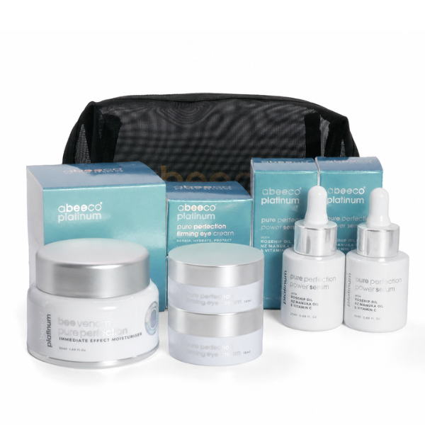 5-Piece Skincare Collection In Stylish Cosmetic Bag